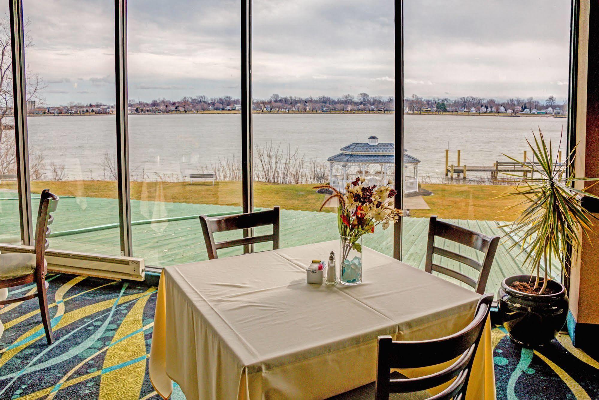 Radisson Hotel Niagara Falls-Grand Island Exterior foto