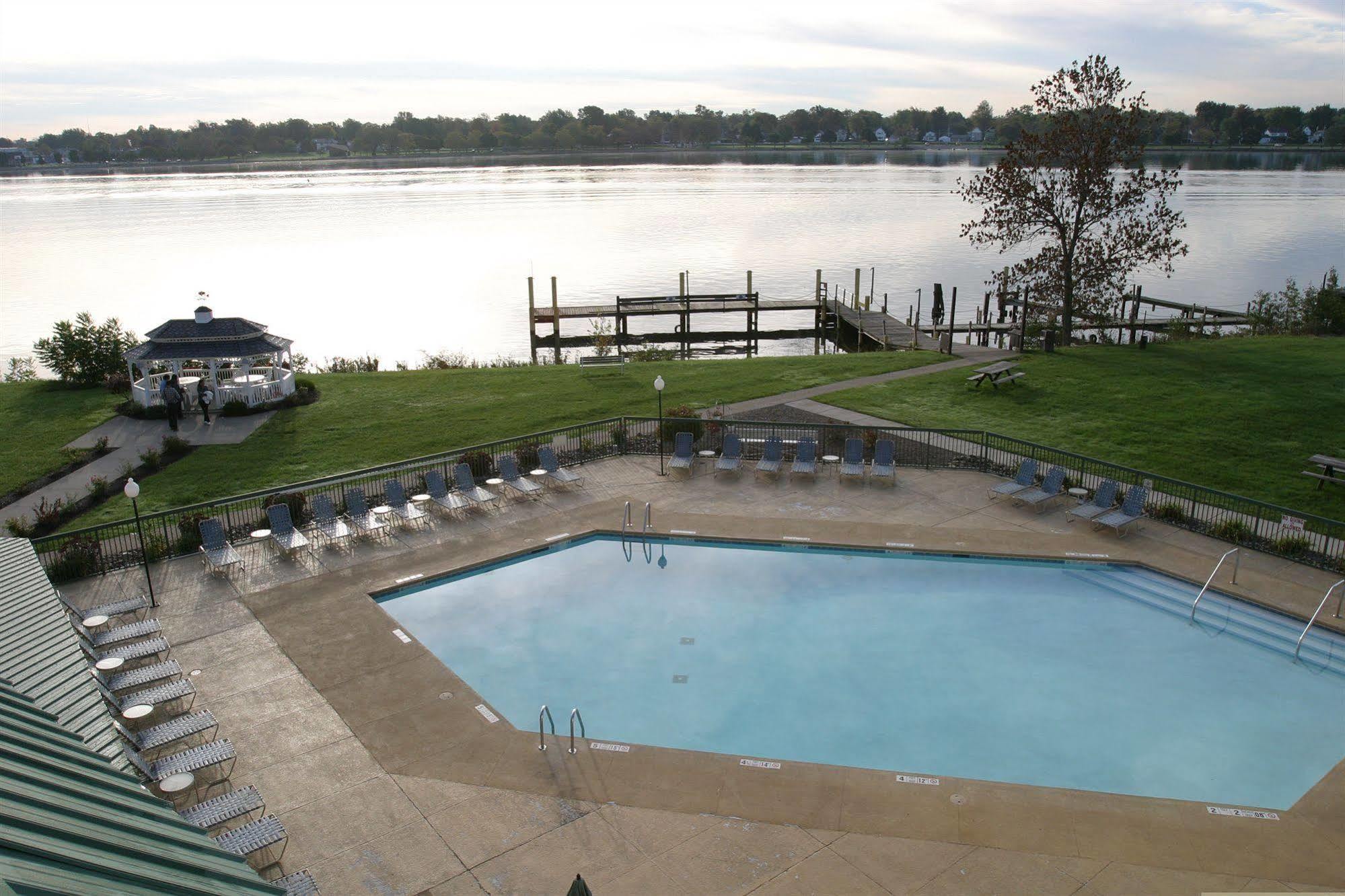 Radisson Hotel Niagara Falls-Grand Island Exterior foto