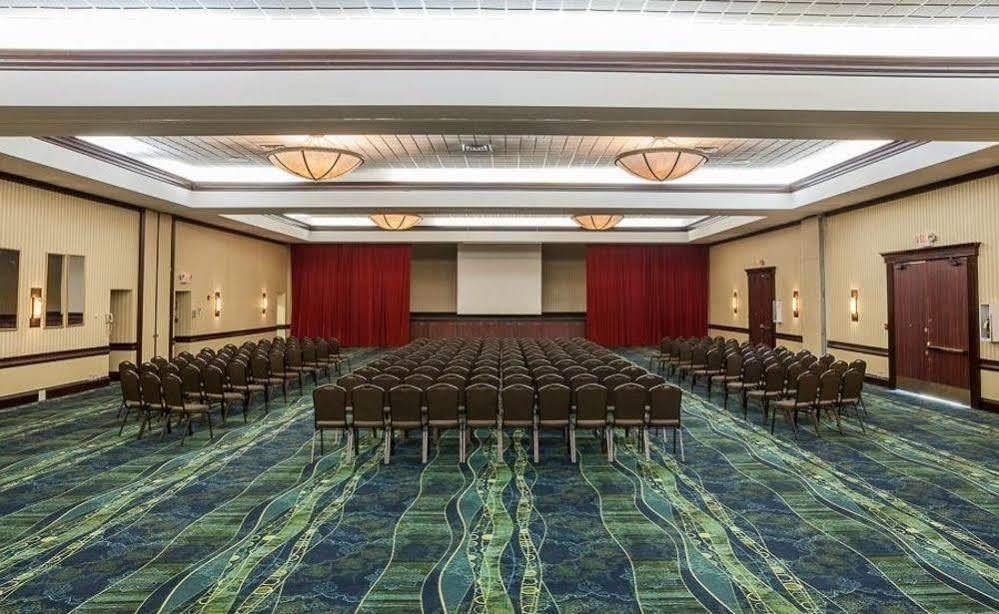 Radisson Hotel Niagara Falls-Grand Island Exterior foto